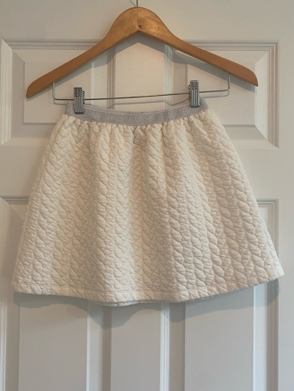 Hanna Andersson Cream Quilted Skirt with Metallic Silver Waistband, Sz 8 (130)